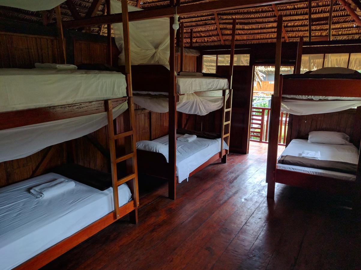 Green Forest Ecolodge Puerto Montufar Exterior photo