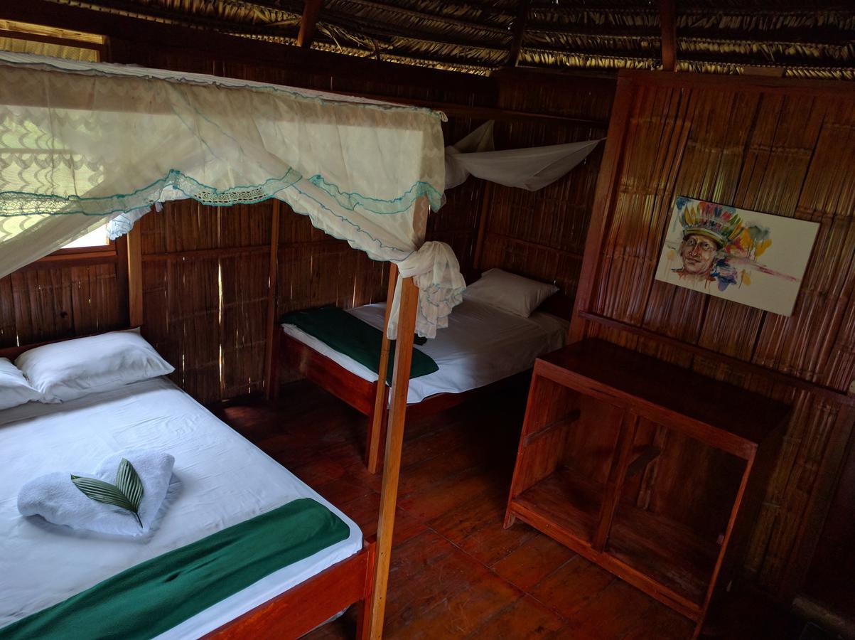 Green Forest Ecolodge Puerto Montufar Exterior photo